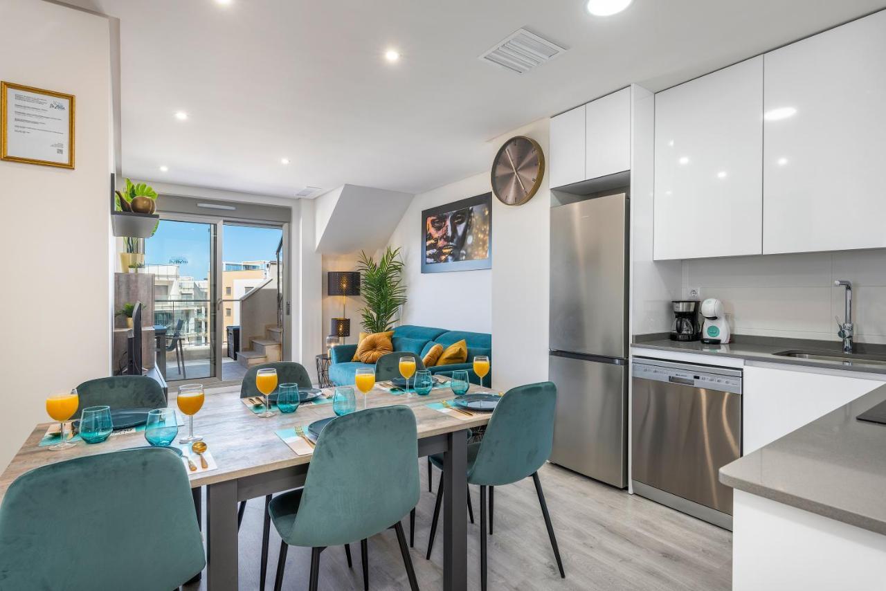 La Zenia Cocoon - Luxury Penthouse With Jacuzzi, 2 Pools, Indoor Heated Pool, Sauna, Gym, Playstation Appartement Dehesa de Campoamor  Buitenkant foto