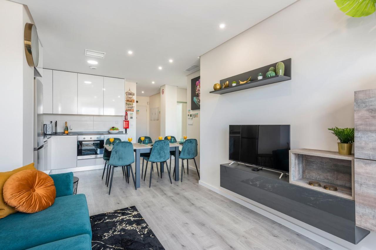 La Zenia Cocoon - Luxury Penthouse With Jacuzzi, 2 Pools, Indoor Heated Pool, Sauna, Gym, Playstation Appartement Dehesa de Campoamor  Buitenkant foto