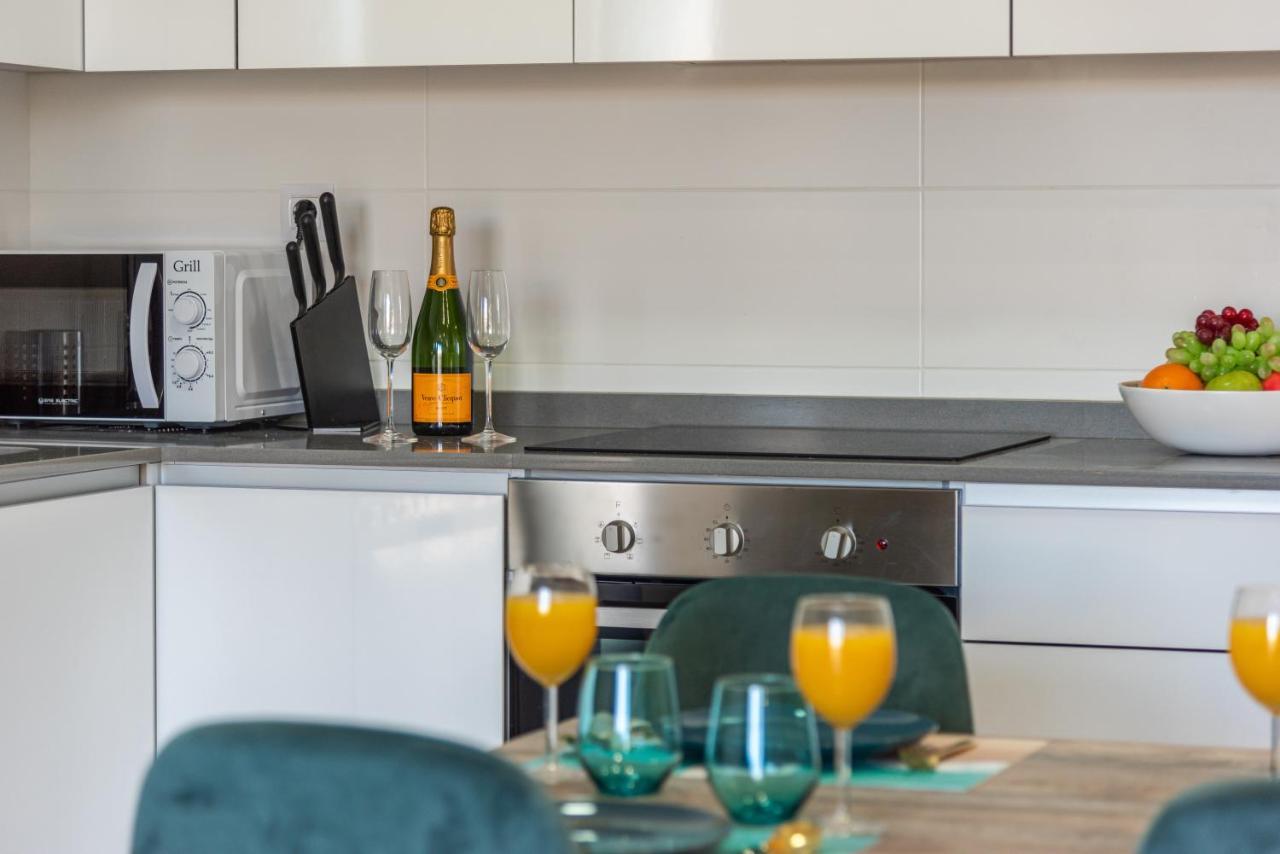 La Zenia Cocoon - Luxury Penthouse With Jacuzzi, 2 Pools, Indoor Heated Pool, Sauna, Gym, Playstation Appartement Dehesa de Campoamor  Buitenkant foto