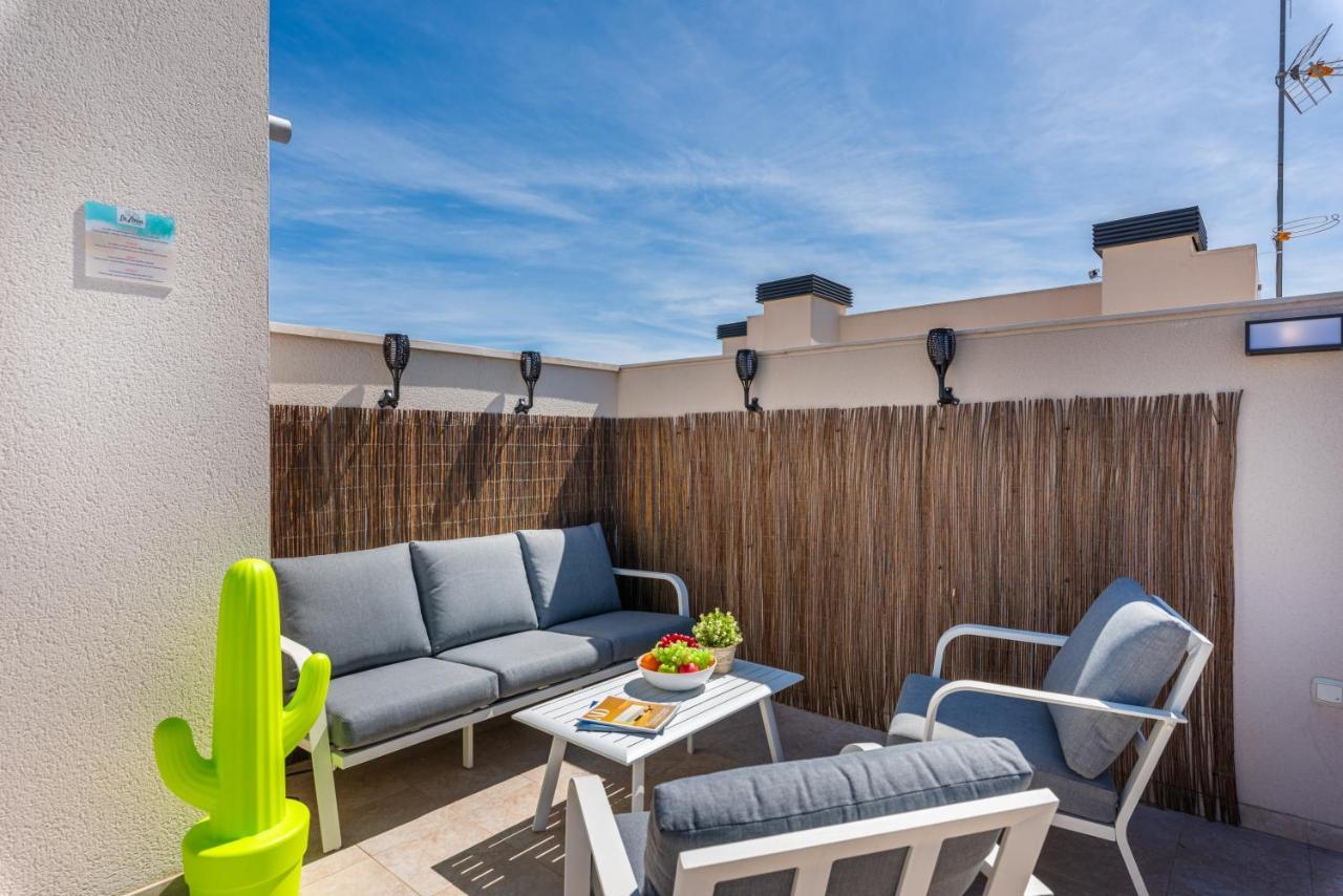 La Zenia Cocoon - Luxury Penthouse With Jacuzzi, 2 Pools, Indoor Heated Pool, Sauna, Gym, Playstation Appartement Dehesa de Campoamor  Buitenkant foto