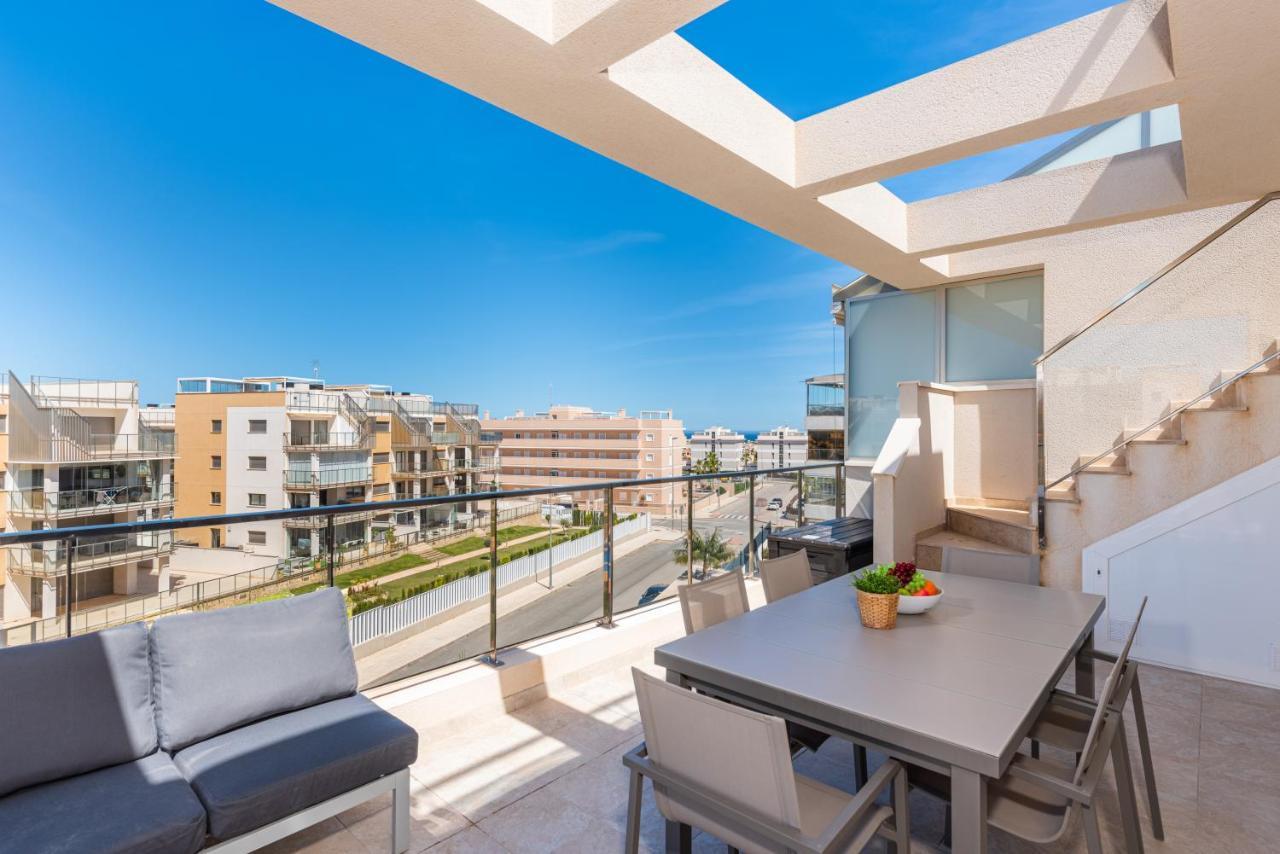 La Zenia Cocoon - Luxury Penthouse With Jacuzzi, 2 Pools, Indoor Heated Pool, Sauna, Gym, Playstation Appartement Dehesa de Campoamor  Buitenkant foto
