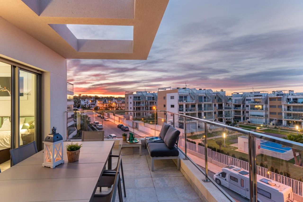 La Zenia Cocoon - Luxury Penthouse With Jacuzzi, 2 Pools, Indoor Heated Pool, Sauna, Gym, Playstation Appartement Dehesa de Campoamor  Buitenkant foto