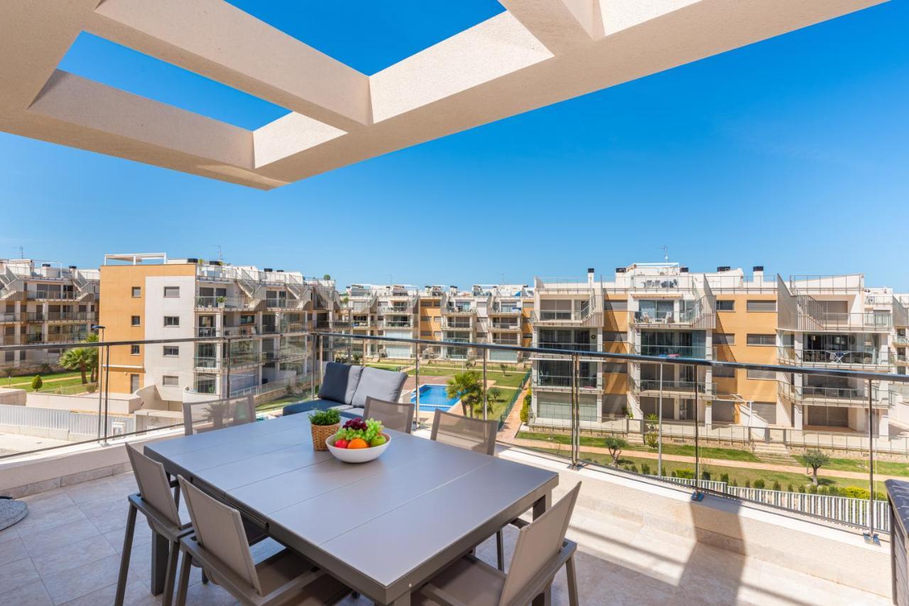 La Zenia Cocoon - Luxury Penthouse With Jacuzzi, 2 Pools, Indoor Heated Pool, Sauna, Gym, Playstation Appartement Dehesa de Campoamor  Buitenkant foto