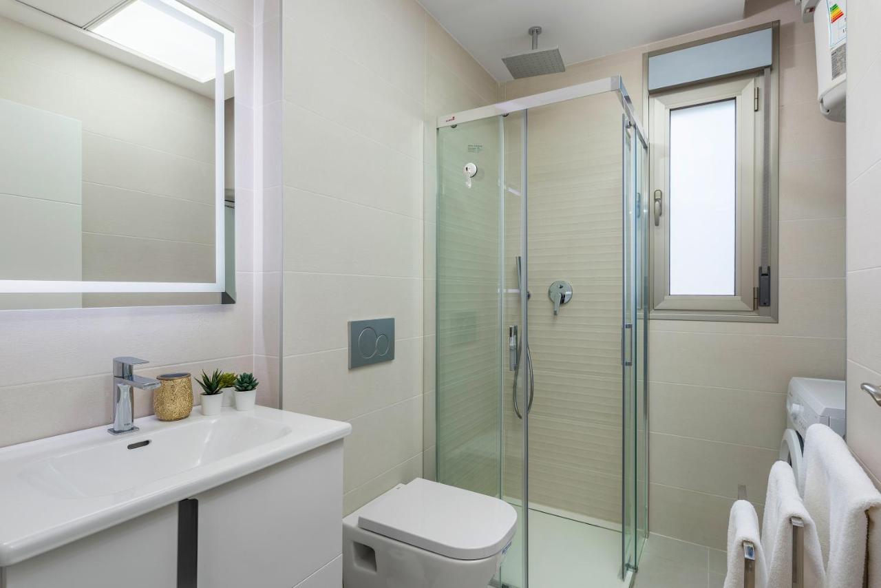 La Zenia Cocoon - Luxury Penthouse With Jacuzzi, 2 Pools, Indoor Heated Pool, Sauna, Gym, Playstation Appartement Dehesa de Campoamor  Buitenkant foto