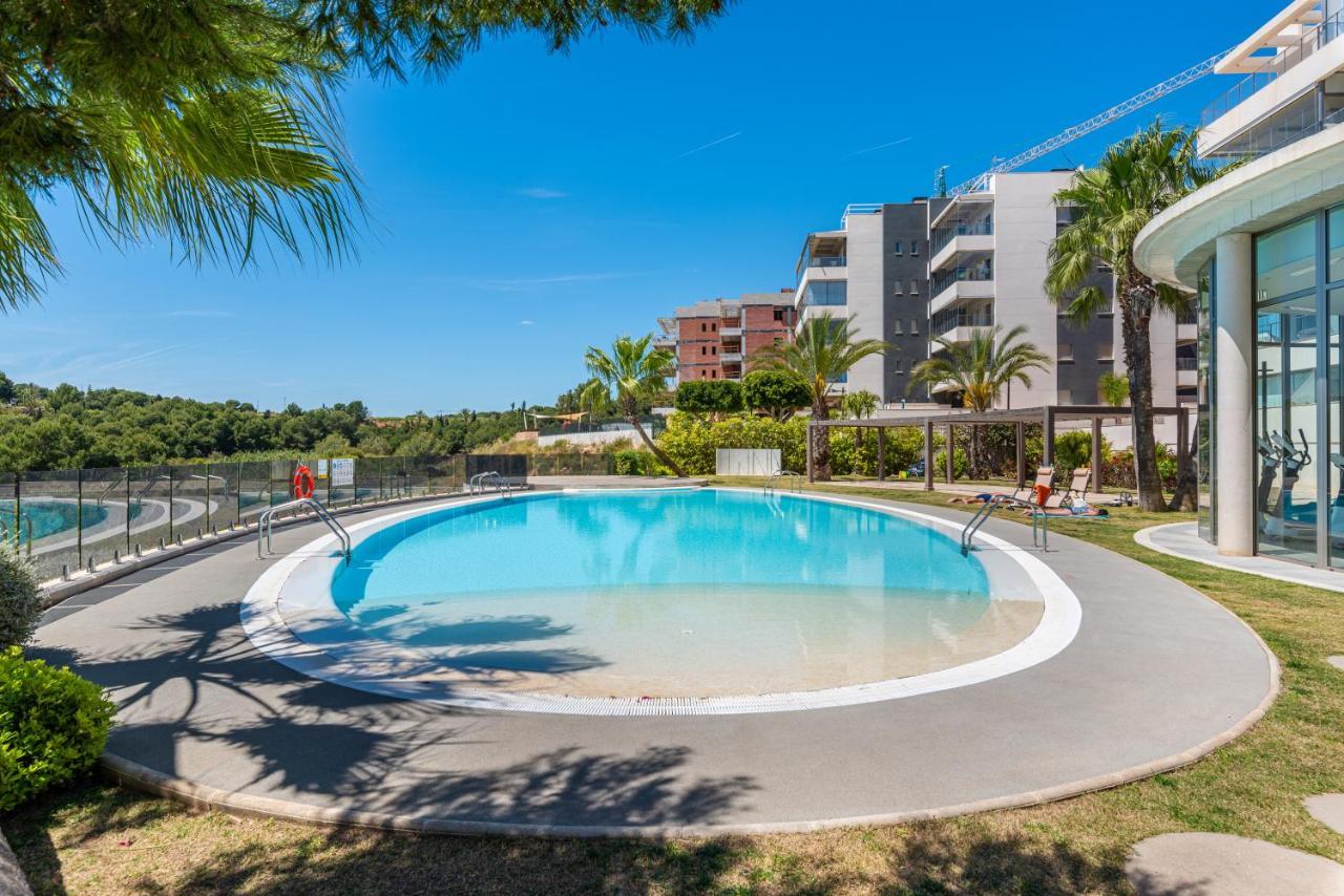 La Zenia Cocoon - Luxury Penthouse With Jacuzzi, 2 Pools, Indoor Heated Pool, Sauna, Gym, Playstation Appartement Dehesa de Campoamor  Buitenkant foto
